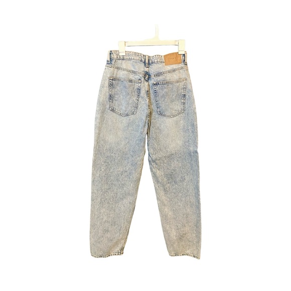 H&M & Denim 90’s Baggy Ultra High Waisted Jeans size 6 - Picture 2 of 4